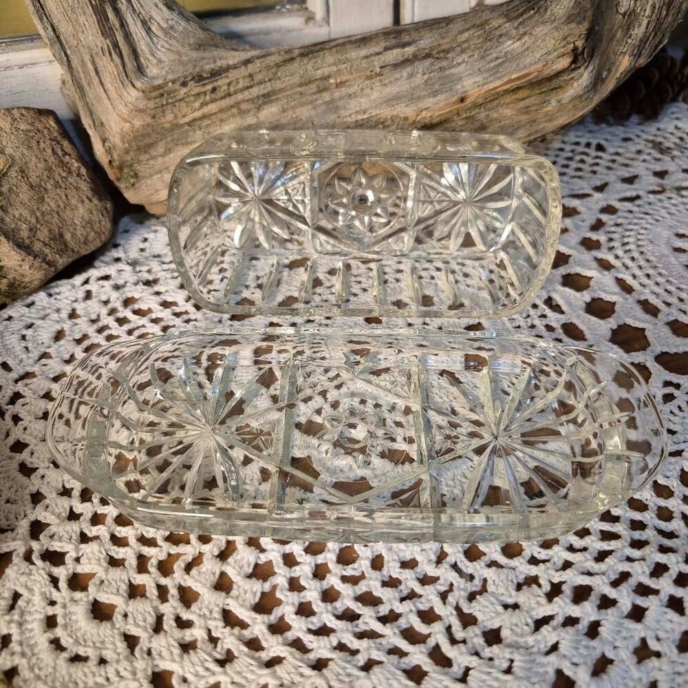 Vintage Pressed Clear Glass Butter Dish - Picture 4 of 4